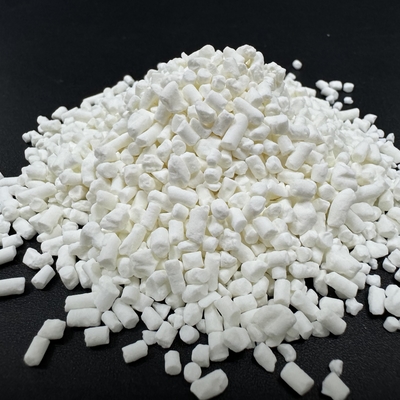 Niska cena biały inhibitor korozji tolyltriazolu/TTA dla metali dla produktów antymonopolowych z oleju (tłuszczu),