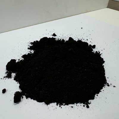 Pigment czarny tlenku żelaza o wysokiej wytrzymałości barwienia do farb budowlanych przemysłowych