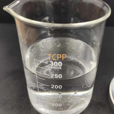 Bezbarwny do bladożółty płyn TRIS ((2-CHLOROPROPYL) PHOSPHATE (TCPP) do hamującego płomień