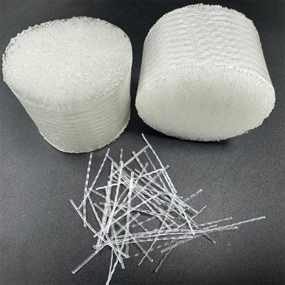 Dodatek inżynieryjny do budowy budynków budowlanych PP Makro Fiber Wave Form 24-60mm Do wzmocnienia cementu i antykarkowania