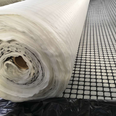 Geowłóknina o gramaturze 150 g / m2 z polipropylenu PP Dwuosiowa geosiatka do stabilizacji skarp 30-30 kN / M